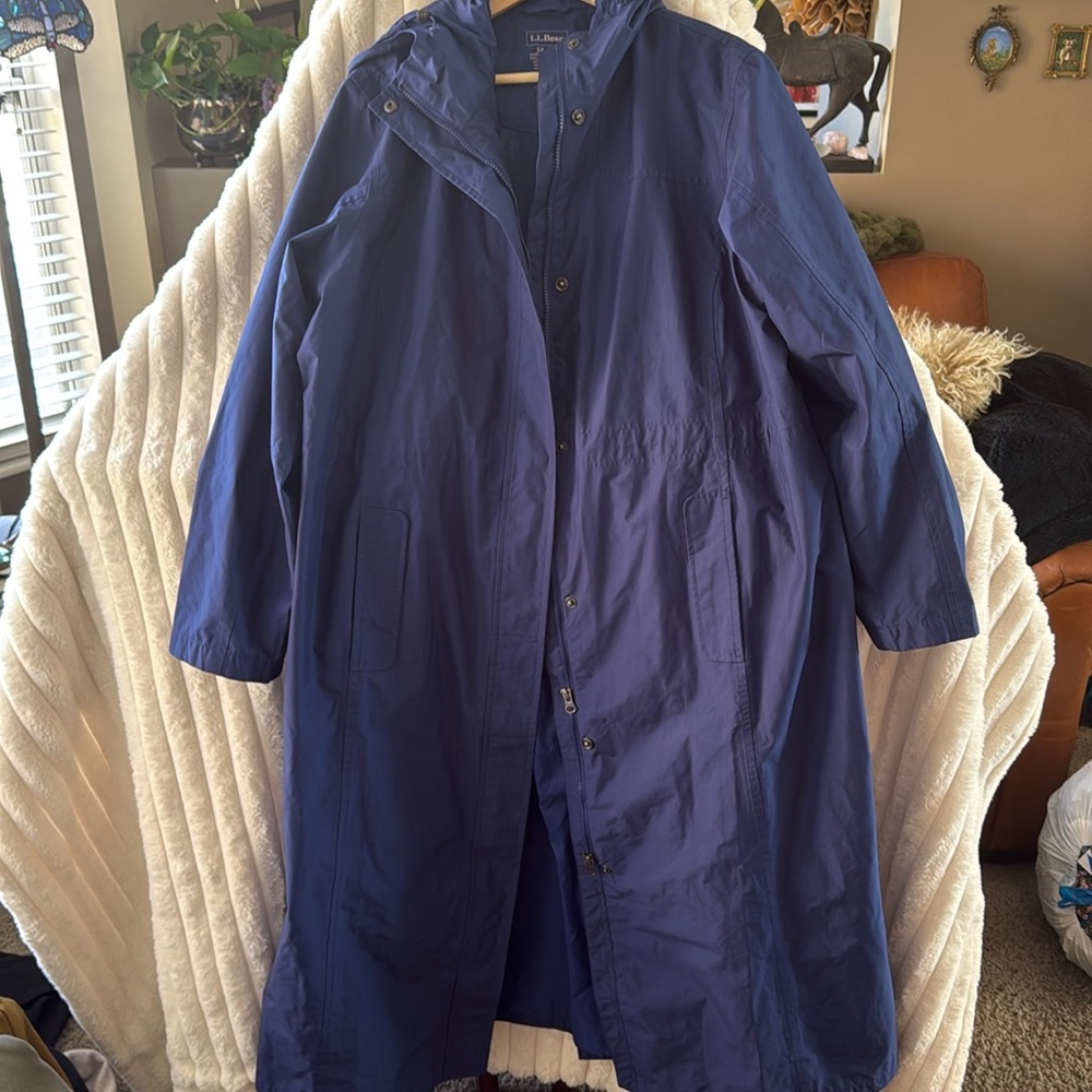 LL Bean Raincoat Trench